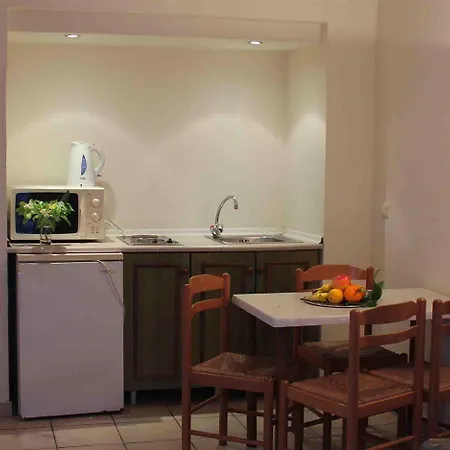 アパートホテル Royal Centre 2*