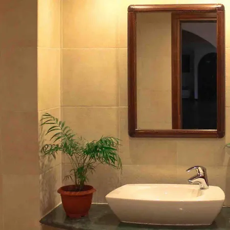 アパートホテル Royal Centre