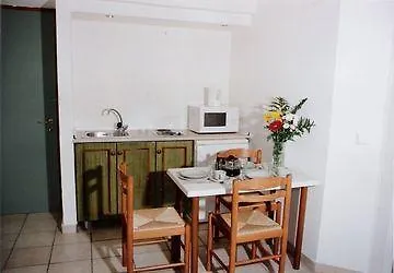 Royal Centre Aparthotel